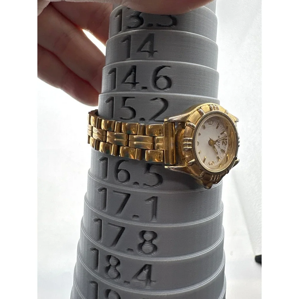 Relic‎ Womens Gold Tone Round Face Watch White Dial ZR-33077 Classic Link Band